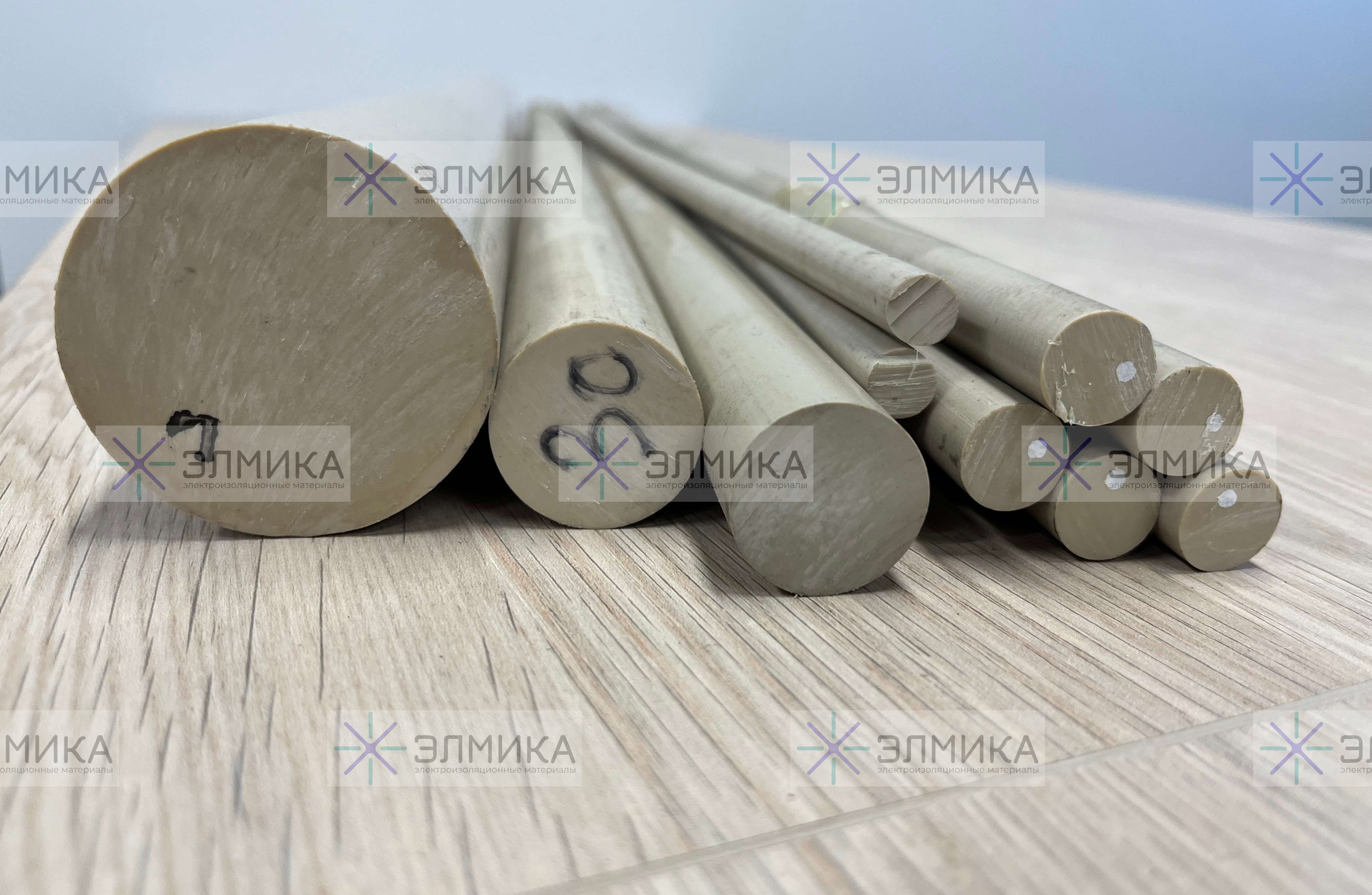 Стержни из полиэфирэфиркетона PEEK — диаметром 10–80 мм для авиации, нефтегаза, медицины